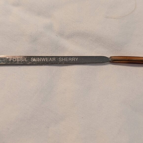 Fossil Retro Sunnies - Heart Rhinestones - Picture 8 of 8